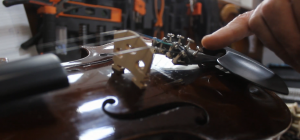 Lee más sobre el artículo La Región Te Ve:  conociendo al luthier Lito Franzoi