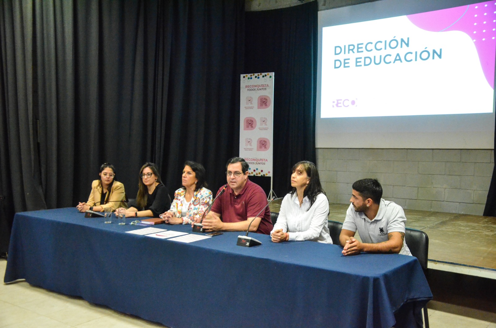Lee más sobre el artículo Una ciudad comprometida con la educación: Reconquista estrena su Tarjeta Estudiantil