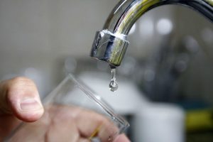 Lee más sobre el artículo Programan un corte de agua para mañana miércoles en dos barrios de Avellaneda
