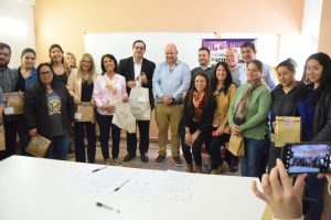 Lee más sobre el artículo Creciendo juntos: Se firmó un convenio para impulsar el talento joven y fortalecer la economía local