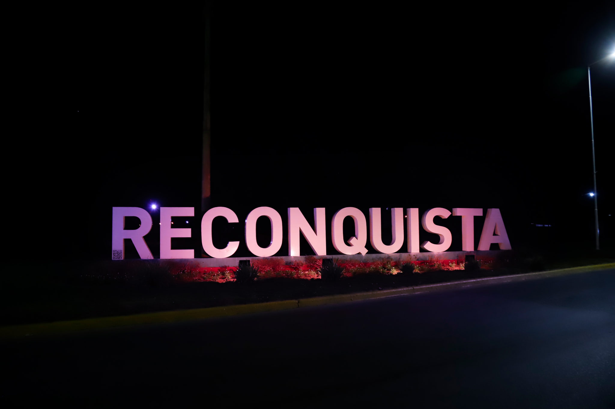 Lee más sobre el artículo Reconquista se ilumina de rosa