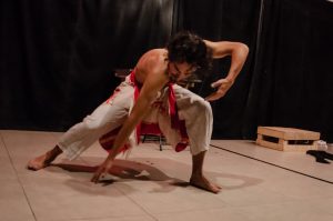 Lee más sobre el artículo Este miércoles en Reconquista: seminario intensivo y espectáculo de danza con Iván Bernald