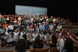 Lee más sobre el artículo Reconocimiento a deportistas destacados en Avellaneda durante el 2023