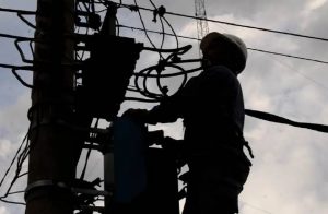 Lee más sobre el artículo Corte programado de energía para mañana sábado en más de 16 localidades