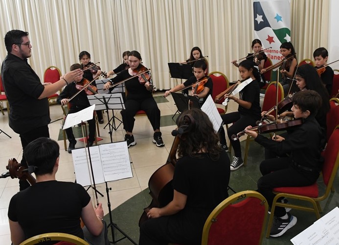 Disfrutá de la Orquesta Municipal en concierto en la Parroquia de Avellaneda