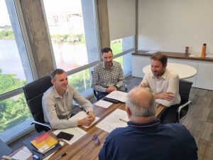 Lee más sobre el artículo El intendente Sergio Ramseyer impulsa gestiones clave para el desarrollo de la ciudad en Santa Fe