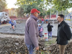 Lee más sobre el artículo Nuevo tramo en calle 302: “Se trata de una arteria, que indica hacia donde se dirige el crecimiento urbano de Avellaneda”