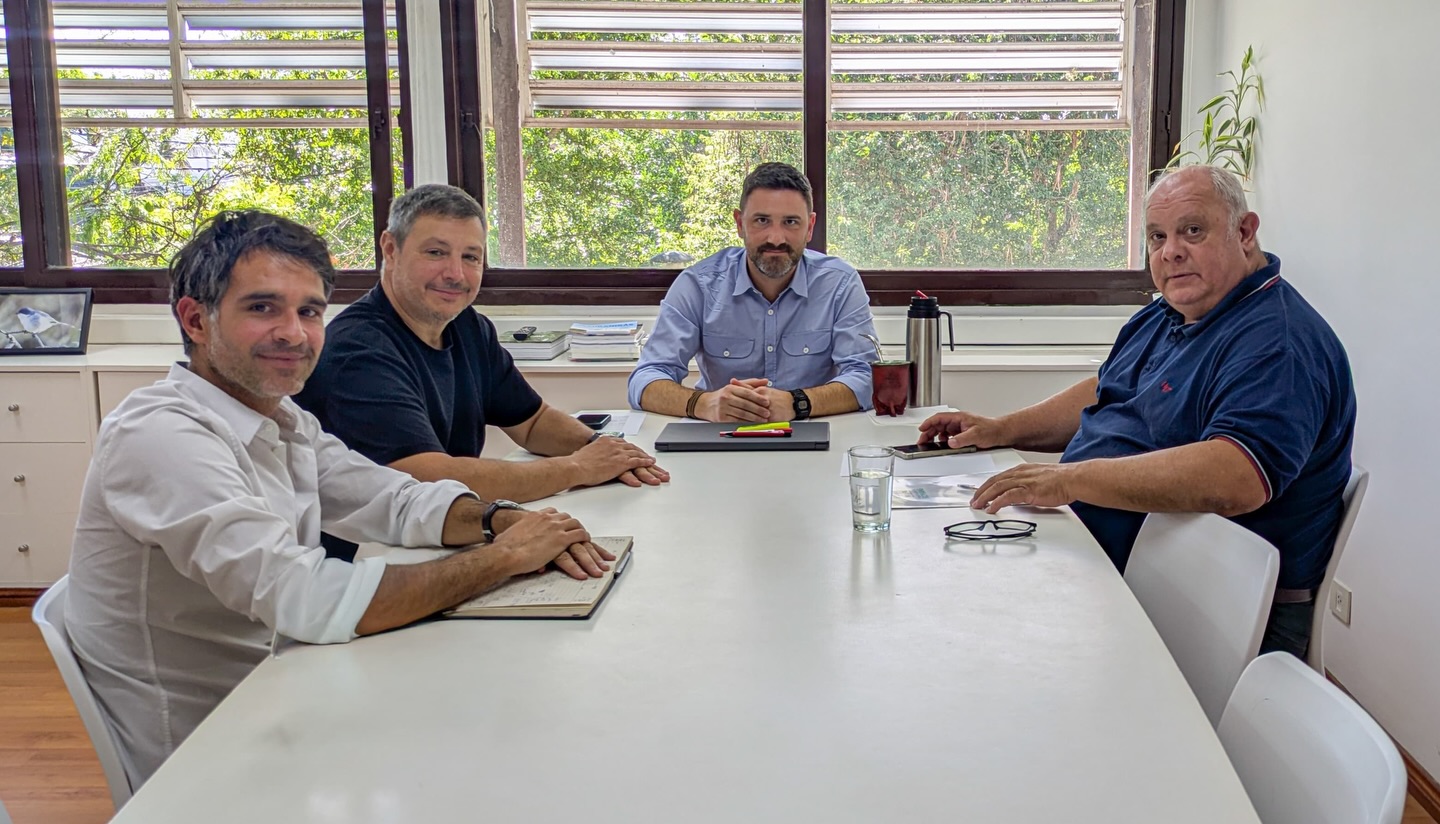 Lee más sobre el artículo INTENDENTE RAMSEYER REALIZÓ GESTIONES EN SANTA FE