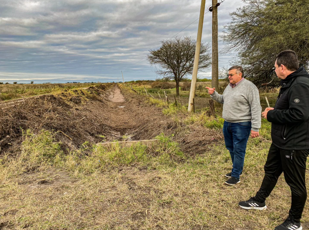 Lee más sobre el artículo La Municipalidad avanza con tareas de prevención hídrica en el sector rural de Malabrigo