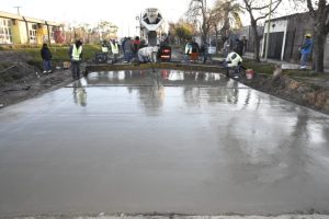 La Municipalidad de Avellaneda avanza con la pavimentación de Calle 126