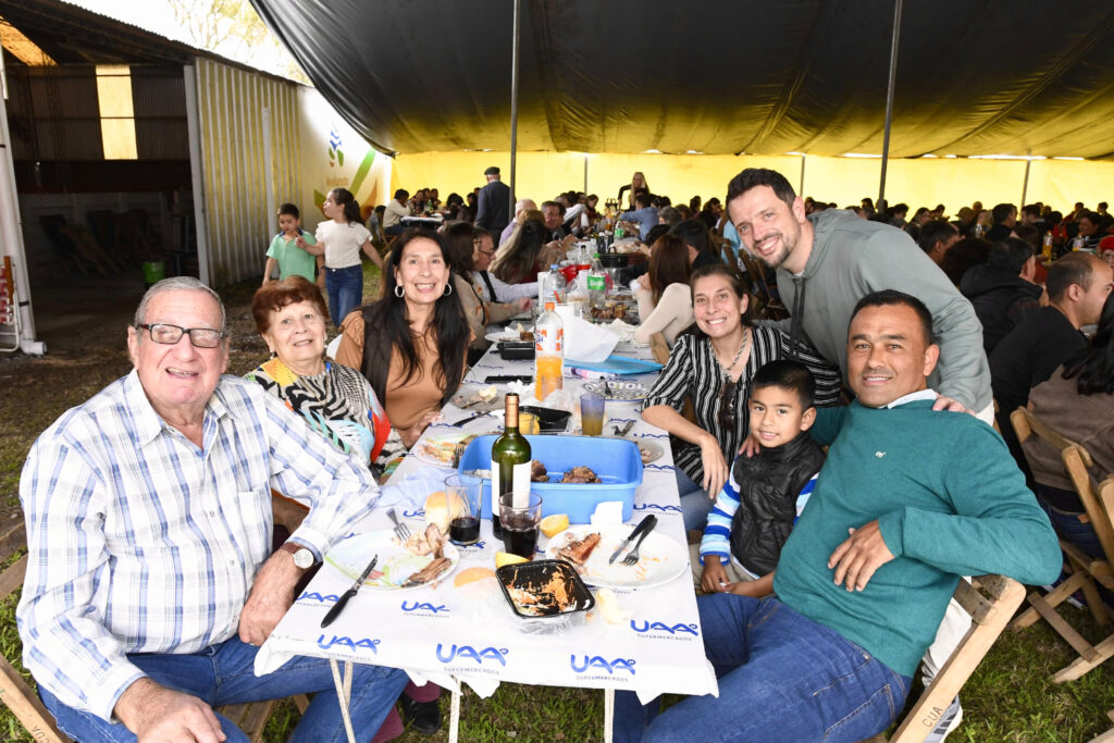 Lee más sobre el artículo Santa Ana celebró su Fiesta Patronal con fe, tradición y música