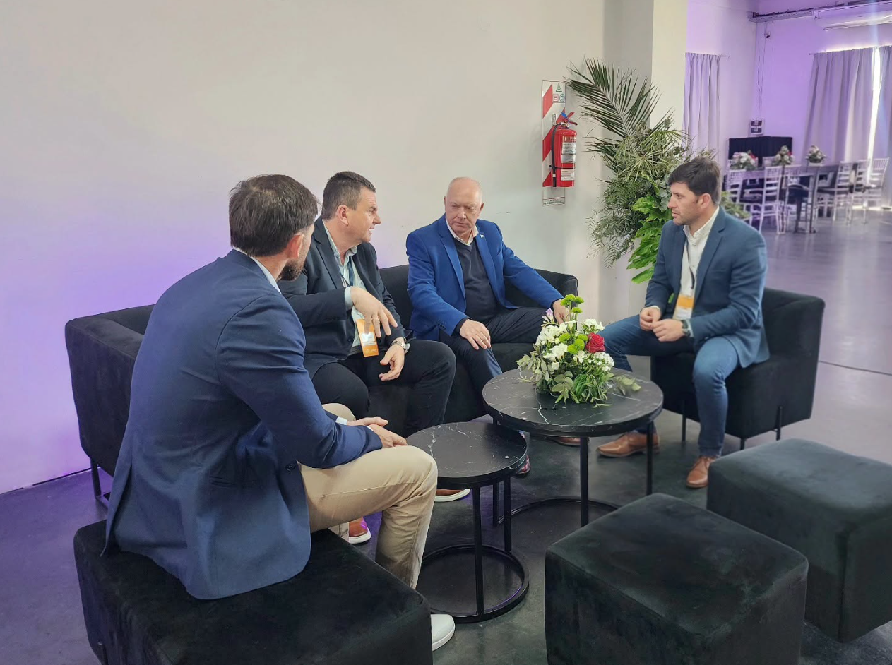 Lee más sobre el artículo Malabrigo presentó su proyecto de Polo Industrial en el Santa Fe Business Forum